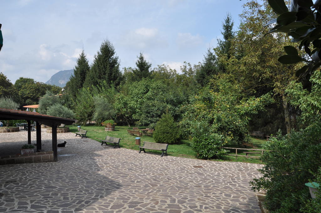 Agriturismo Ricciardelli Willa Contrada  Zewnętrze zdjęcie